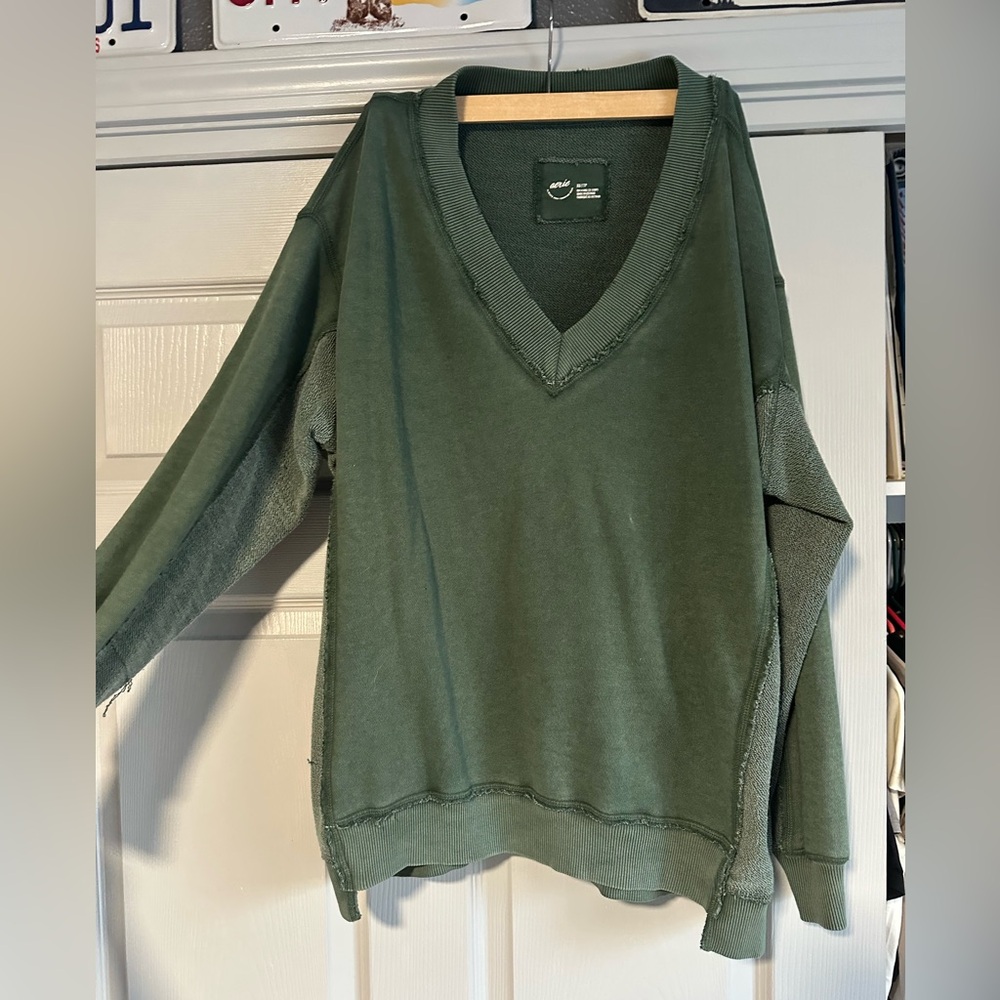 Aerie Oversized green v-neck sweater